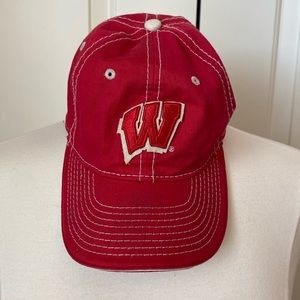 Youth University of Wisconsin hat